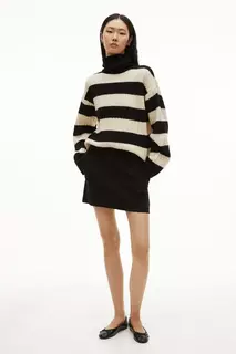 Пуловер с эластичным трикотажем и воротником-поло H&amp;M, черный H&M