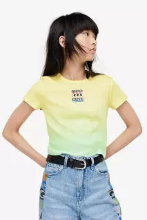 Рваная футболка с принтом H&amp;M, желтый H&M