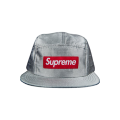 Кепка Supreme из необработанного шелка, серебристая