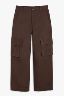 Хлопковые брюки Monki карго, коричневый