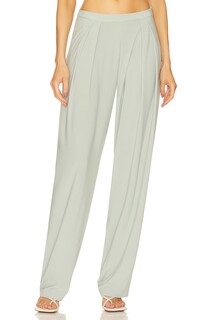 Брюки Norma Kamali Tapered Pleated Trouser, цвет Dried Sage