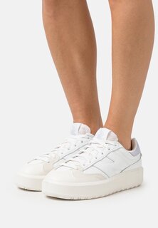 Низкие кроссовки New Balance, белые