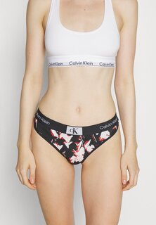 Стринги MODERN СТРИНГИ Calvin Klein Underwear, гофрированный цветочный/черный