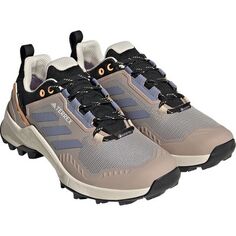 Походные кроссовки Terrex Swift R3 GTX женские Adidas, цвет Sand Strata/Silver Violet/Acid Orange
