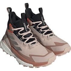 Походные кроссовки Terrex Free Hiker 2 GORE-TEX женские Adidas, цвет Wonder Taupe/Taupe Met/Impact Orange