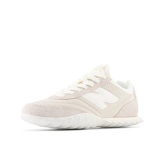 Кроссовки New Balance RC30, бежевый