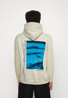 Толстовка КАПЮШОН MOUNTAIN HOKUSAI BDG Urban Outfitters, экрю