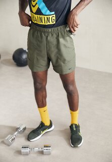 Спортивные шорты AXIS Nike, средний оливковый/черный