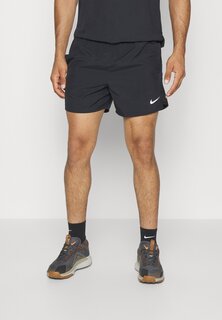 Спортивные шорты CHALLENGER SHORT Nike, черный/серебристый