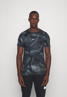 Спортивная футболка SLIM Nike, черный/кокосовое молоко)