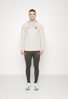 Team СПОРТИВНЫЙ КОСТЮМ FC BARCELONA STRIKE HD Nike, стринги/секвойя/черный