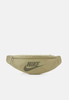Поясная сумка HERITAGE UNISEX Nike, нейтральный оливковый