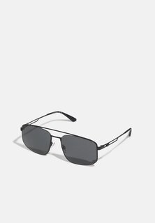 Солнцезащитные очки Emporio Armani, черные