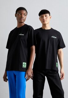 Футболка с принтом RELAXED TEE UNISEX Les Benjamins, черная