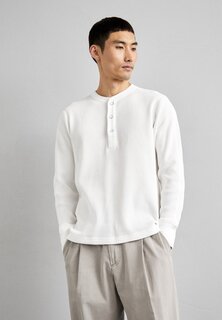 Свитер GARMENT HENLEY rag &amp; bone, слоновая кость