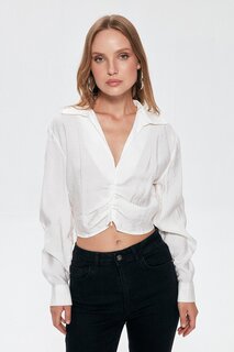 Укороченная блузка с застежкой-молнией цвета экрю QUZU