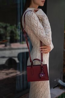 Маленькая женская сумка-шоппер из сафьяновой кожи бордового цвета MADAMRA
