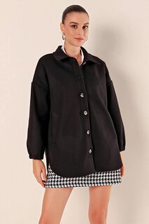 Женская черная широкая куртка с карманами и пуговицами HZL23W-BD106741 hazelin