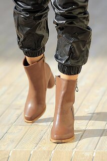 Женские ботинки и ботинки на каблуке на молнии 018-9696-21 Светло-коричневая кожа Pembe Potin