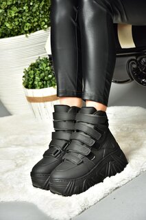 R9737151 Черные женские кроссовки Fox Shoes