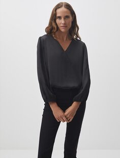 Черная атласная блузка с v-образным вырезом и длинными рукавами Jimmy Key