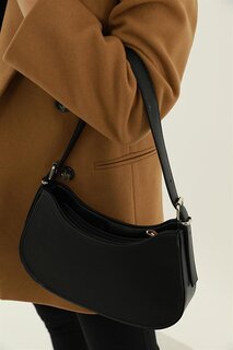 Черная женская сумка-багет MADAMRA