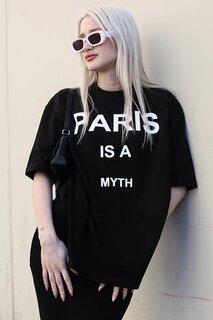 Черная женская футболка с принтом «Париж» MG1654 MADMEXT