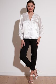 Атласная рубашка с длинным рукавом и V-образным вырезом 611GO0160 Lela, экрю