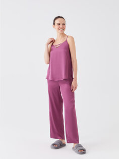 Атласный женский пижамный комплект с V-образным вырезом и прямым ремешком LCW DREAM, светлая слива