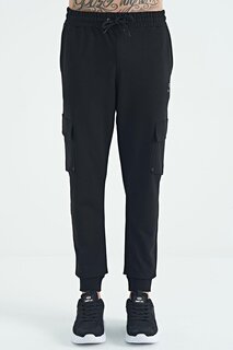 Черный мужской спортивный костюм для джоггеров с детальной вышивкой логотипа и карманом-карго TOMMYLIFE
