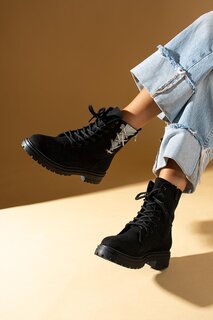 Сапоги с отделкой камнем на теплой подкладке на молнии и шнуровке Женские ботинки 57-410-23 Pembe Potin, черный
