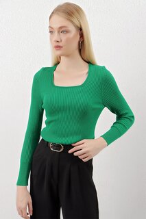 Женский базовый трикотажный свитер в рубчик изумрудно-зеленого цвета с квадратным вырезом Z Giyim