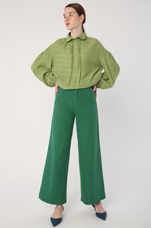 Зеленые брюки с широкими карманами из 100 % хлопка ALL DAY