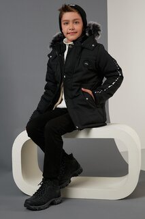 Зимнее пальто с капюшоном, воротником из искусственного меха и плюшевой подкладкой 6036056 Lela, черный