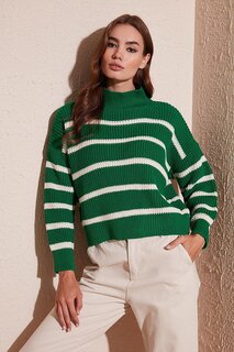 Зимний свитер в полоску с высоким воротником 4616118 Lela, бежево-зеленый