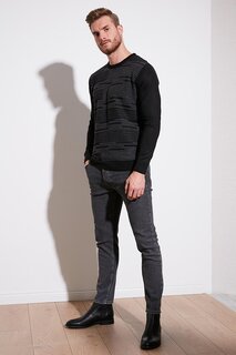 Зимний свитер из смесовой шерсти Regular Fit с круглым вырезом 6341020 Buratti, черный