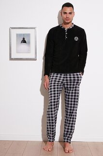 Зимний флисовый пижамный комплект с круглым вырезом и пуговицами в клетку стандартного кроя 60961002 Buratti, черный