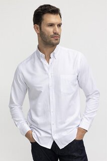 Классическая мужская белая рубашка с длинными рукавами и текстурированным воротником на пуговицах и карманами с вышивкой TUDORS