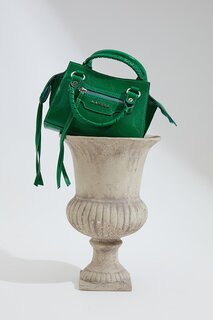 Классная сумка зеленая Manuka