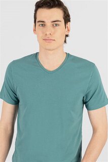 Обычная базовая футболка с V-образным вырезом и короткими рукавами Slim Fit TUDORS, зеленый