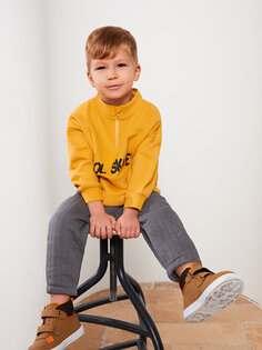 Комплект из 2 предметов: свитшот и брюки для мальчика с высоким воротником и принтом LCW baby