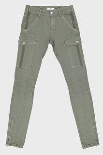 Джинсовые брюки скинни с карманами-карго и карманами на молнии орехового цвета цвета хаки C 4527-013 CROSS JEANS