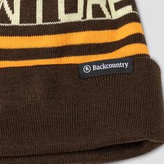 Шапка-бини VB с помпоном Backcountry, цвет Dark Brown/Orange