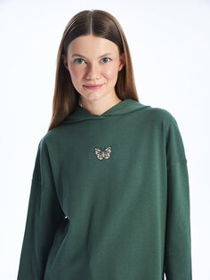 Женская толстовка-туника с длинными рукавами и капюшоном с вышивкой LCW Modest, средне-зеленый