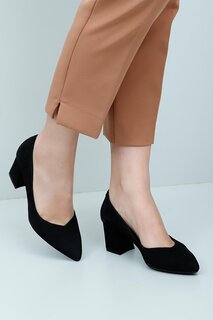 ЧЕРНЫЕ женские туфли из натуральной кожи с острым носком на среднем толстом каблуке 24170 GÖNDERİ(R)
