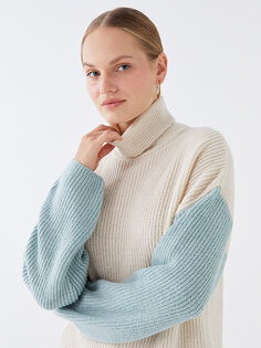 Женский трикотажный свитер с длинными рукавами и водолазкой с цветными блоками LCW Modest, экрю