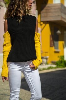 Женский черно-желтый свитер с открытыми плечами в стиле цветных блоков GK-CCK6143 GÜNEŞ KIZI