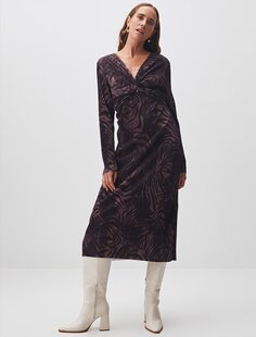 Темно-коричневое плиссированное платье-миди с длинными рукавами и узором Jimmy Key