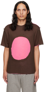 Эксклюзивная коричнево-розовая футболка SSENSE с круговым окном Edward Cuming