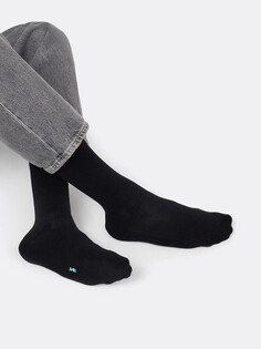 Высокие мужские носки однотонного черного цвета Mark Formelle